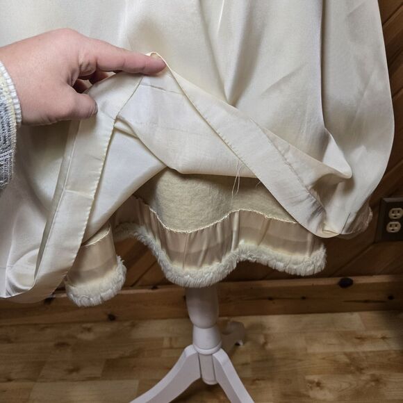 Vintage‎ 80s Neiman Marcus Womens Faux Fur Heavy Coat Medium Glam City Cream - Picture 10 of 13